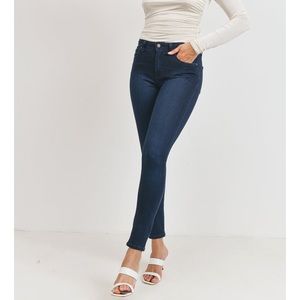 Just Black Denim “The Like a Glove Skinny” Dark Wash - Size 28